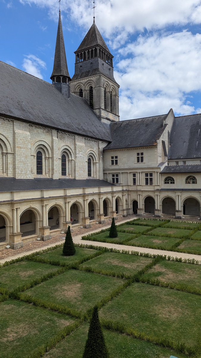 Fontevraud Abbey 🇫🇷🇫🇷
