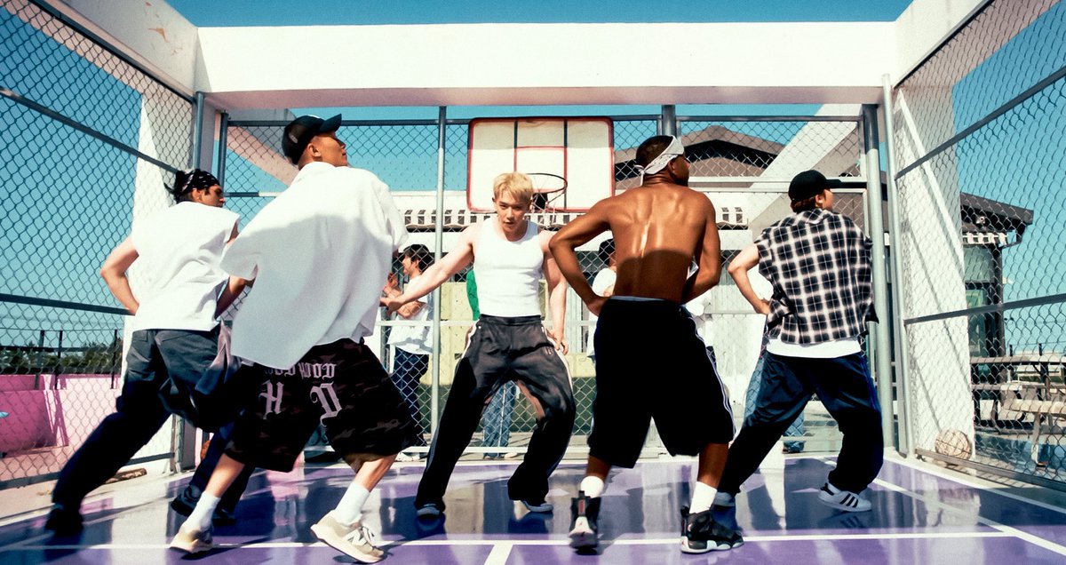 WHLOOKS's tweet image. BETTER THAN ME
#원호 #WONHO