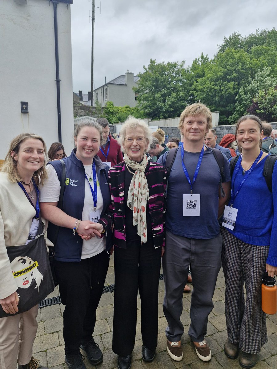 Saolta (@saoltaed) on Twitter photo Programme Manager <a href="/NickJDoran/">Nick Doran</a> had the privilege to meet and discuss climate justice with #MaryRobinson at the recent <a href="/MaryRobinsonCtr/">Mary Robinson Centre</a> Climate and Nature Conference in #Ballina #MRCNC25. A fantastic event full of hope and action at the forefront of #ClimateJustice. Programme Manager <a href="/NickJDoran/">Nick Doran</a> had the privilege to meet and discuss climate justice with #MaryRobinson at the recent <a href="/MaryRobinsonCtr/">Mary Robinson Centre</a> Climate and Nature Conference in #Ballina #MRCNC25. A fantastic event full of hope and action at the forefront of #ClimateJustice.