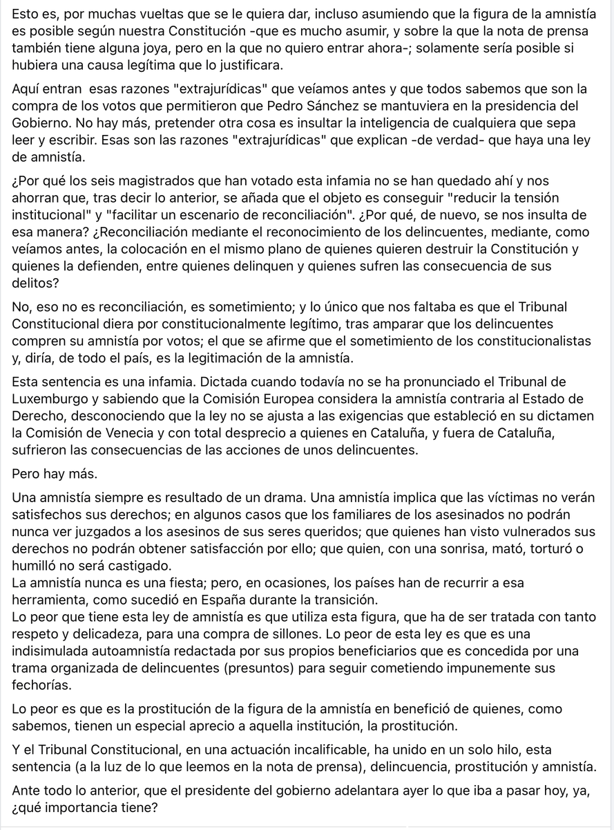 Rafaelarenasgar's tweet photo. ¿Era necesario?
¿No podía el TC dar satisfacción a los nacionalistas sin necesidad de humillar gratuitamente a quienes defienden la ley, sin insultar la lógica jurídica y sin prostituir el concepto de amnistía? 👇👇👇 https://t.co/rKRJbCa07v