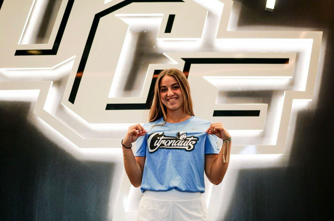 ParsaBombs's tweet image. Following her official visit last week, Marina Gatell Peláez (UTR 9.88) of Spain has signed with @UCF_WTennis and will join the Knights for the fall of 2025. The 17-year-old has an ITF juniors career-high ranking of #219, winning three singles and five doubles titles.