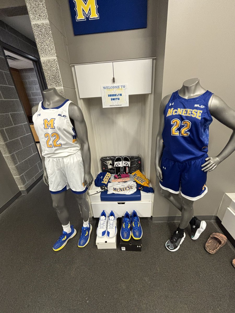brookdagoat3's tweet photo. Thank you to the coaching staff of Mcnesse state university I had a great unofficial Visit!💙💛 https://t.co/2pnVIHUFD4