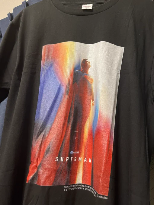 スーパーマン公開日に着てくシャツが 届いた。本当に楽しみ