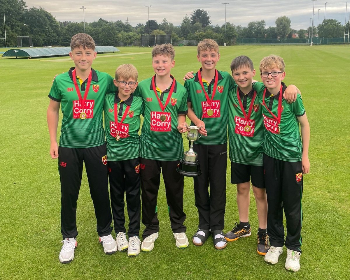 Cricket

Well done to the six Year 8 &amp; 9 Wallace pupils, Toby, Jamie, Callum, Harry, Mark &amp; Charlie who won the NCU U13 Cup playing  for @lisburncricketclub last night vs CIYMS. 🔵⚪️👍