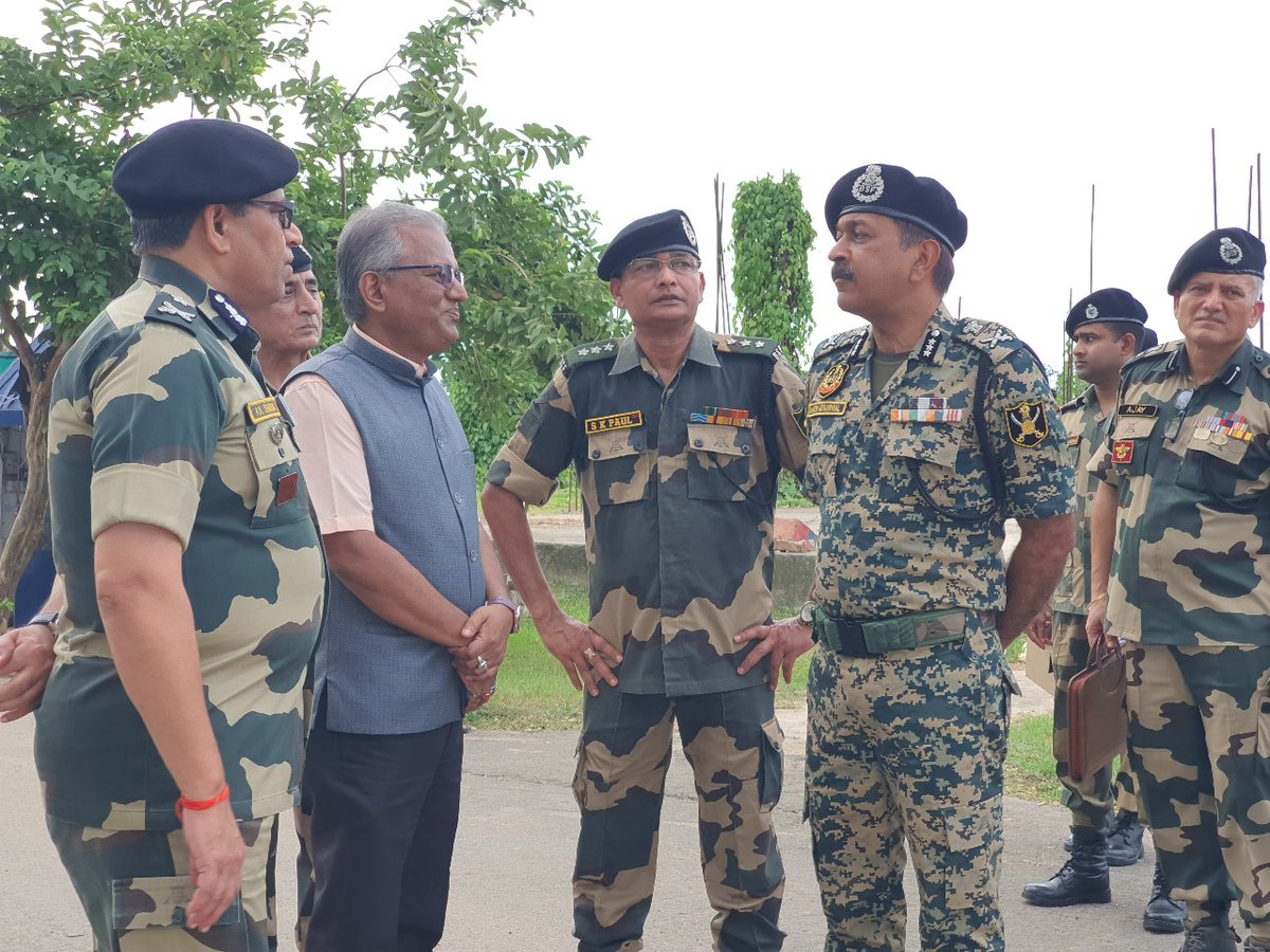 Sh Mahesh Kumar Aggarwal, IPS, ADG (Eastern Command) arrived at FTR Tripura for a 4-day visit on 24th June 2025. He was received by Sh Ashwani Kr Sharma, IG TRA FTR. ADG visited ICP Agartala, reviewed ops preparedness &amp; interacted with troops, deployed on ground &amp; LPAI officials.