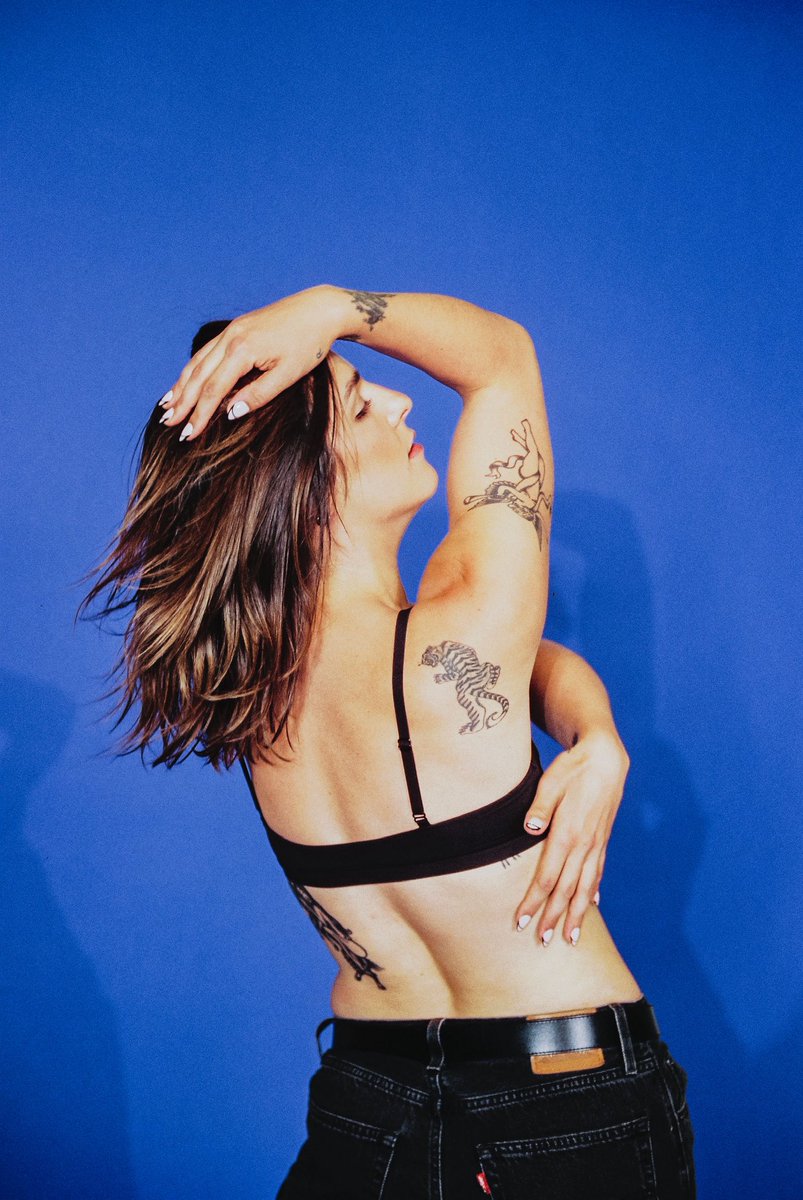 thebeaches's tweet image. OUR DIRTY LITTLE SINGLE TOUCH MYSELF IS OUT NOW!!!!! go stream and touch yourself &lt;3
thebeaches.ffm.to/touchmyself
