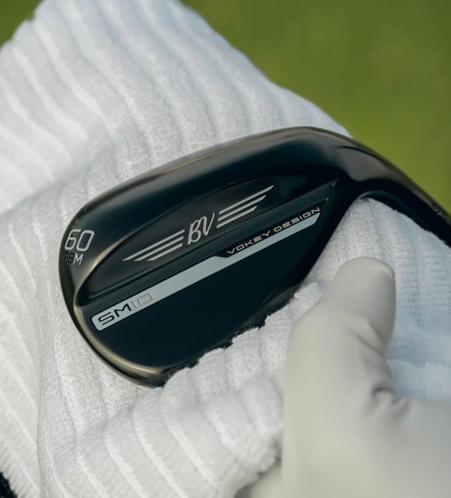 🚨 FIRST LOOK + PRE-ORDER 🚨 Meet the all-new Titleist Vokey SM10 Limited Edition Black Vapor Wedges. Pre-Order online now while stocks last with 0% finance available. Hit the link in our bio 🖤🔥⛳️