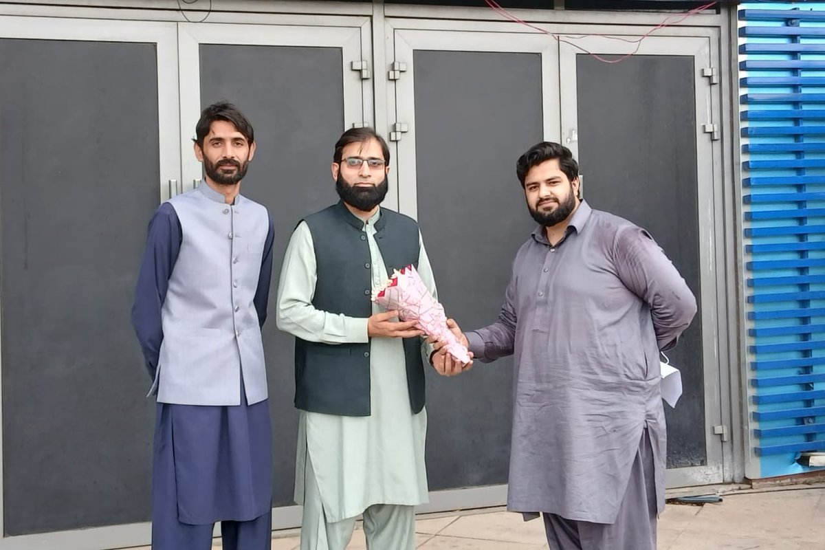 A heartfelt thanks to <a href="/mujahid_gilani/">Mujahid Gilani</a>
<a href="/KYACentral/">Kashmir Youth Alliance</a> for joining us in the studio today. We had a deep and meaningful conversation on the #Kashmir issue. Grateful to Dr. Sahib. Recorded my first podcast as host — Kashmir remains close to my heart. Coming soon on “Sawal Pe Sawal.