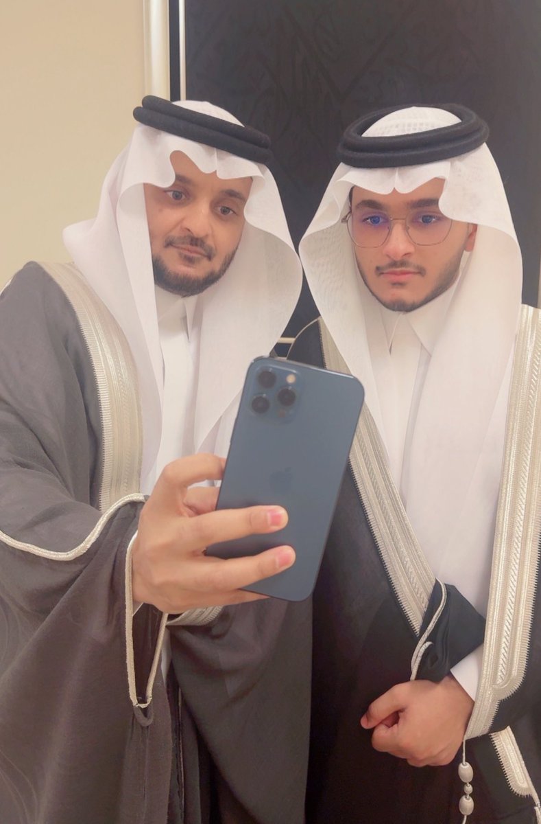 rafat22977's tweet photo. الحمدلله الذي بنعمته تتم الصالحات ❤️ عقد قرآن ابني الشاب المهندس عبدالعزيز بن رأفت مدني جعلها الله #العام_الهجري_الجديد_١٤٤٧ سنة مليئة بالتوفيق والسداد والأفراح والسعادة 💐 https://t.co/4DmKVLxUL0