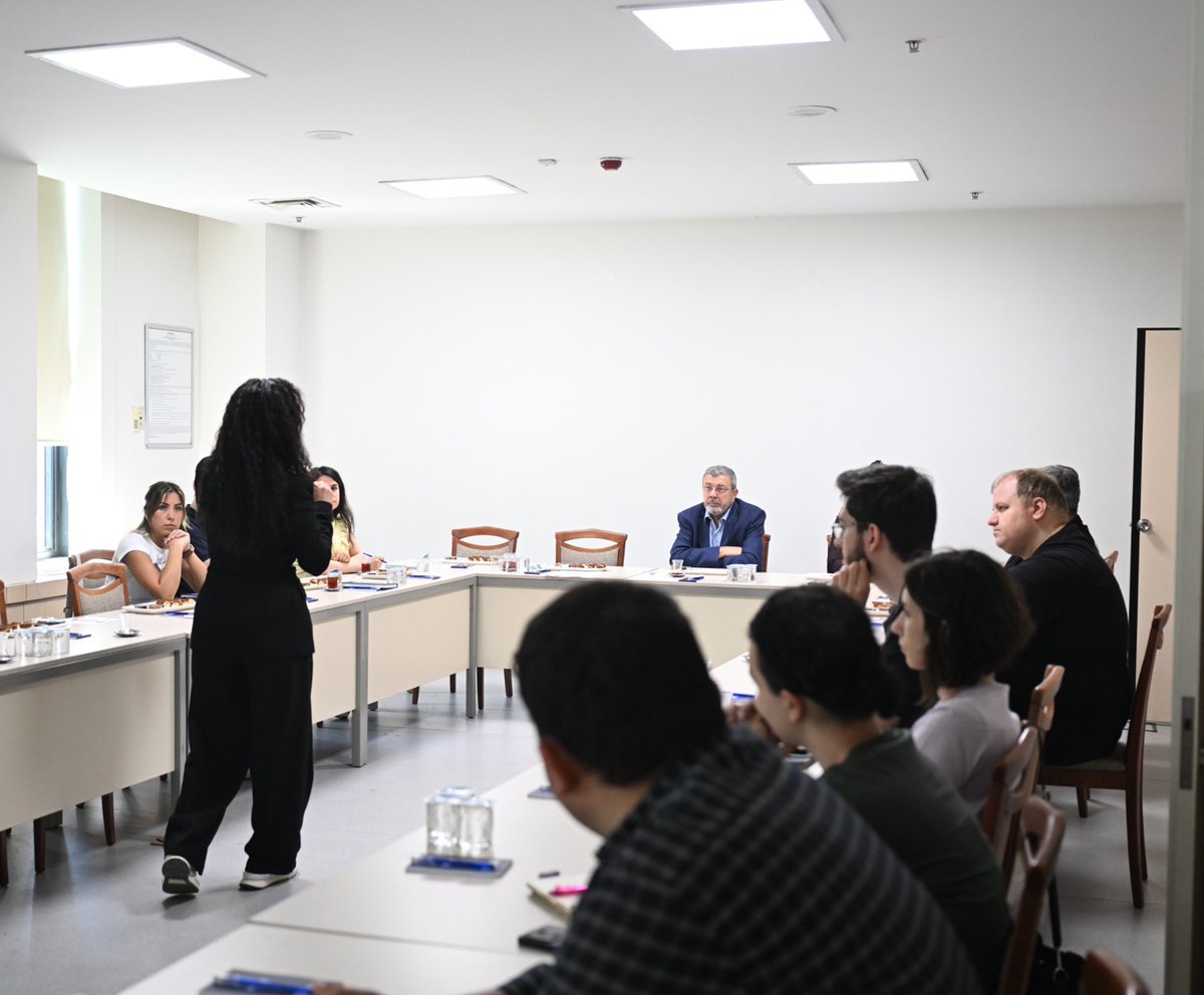 ☑️ BTSO olarak, stratejik sektörlerde faaliyet gösteren firmalarımızın kurumsal yetkinliklerini artırmayı ve küresel ölçekte sürdürülebilir büyümelerine katkı sağlamayı sürdürüyoruz. 

🚀 Ticaret Bakanlığı destekleriyle yürüttüğümüz Uzay, Havacılık ve Savunma Sektörü UR-GE