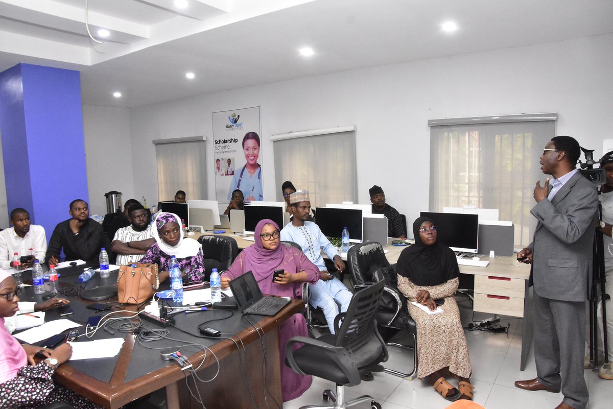 Daily_TrustF's tweet image. Dr Abdullahi Tasiu Abubakar of City ST George's, University of London, taking journalists through Safety Measures in Conflict Reporting.