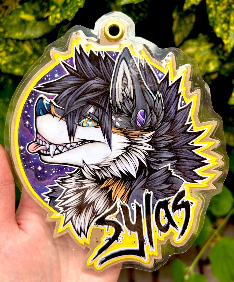 Traditional badge completed for @/SylasHusky!!

Nice to be back to some traditional art! If interested these are £130 posted! Please DM if you’d like to nab one! 😊