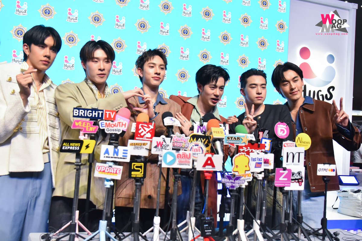woopmag's tweet photo. #PROXIEth ในงานแถลงข่าว Hugs Against Drugs กอดกันด้วยใจ ปลอดภัยจากยาเสพติด (กอด ปลอด ยา)
#HugsAgainstDrugsxPROXIE
#PROXIEGun #PROXIEKim
#PROXIEGorn #PROXIEChokun
#PROXIEOnglee #PROXIEVictor
#HugChallenge #HugToHugChallenge
#HugsAgainstDrugs #กอดปลอดยา https://t.co/Dub06gtBPv