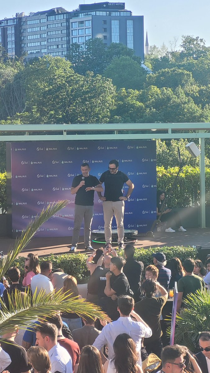 Sui just announced they’re investing in Türkiye and plan to train 2 to 4 thousand developers there. Great move guys 👏🏽 <a href="/SuiNetwork/">Sui</a>