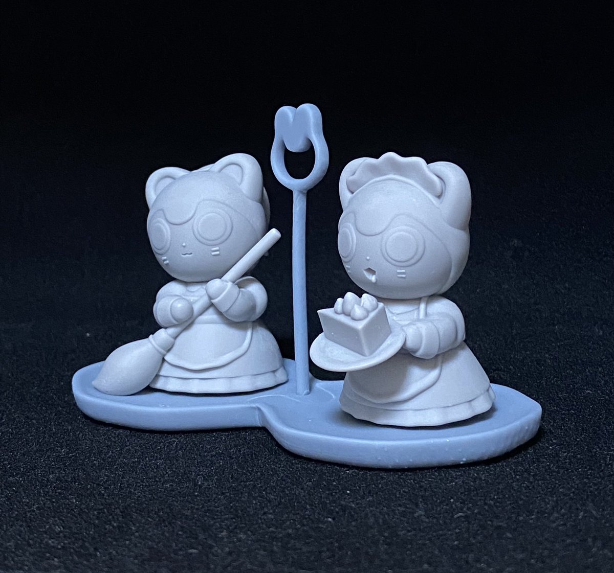 #WF2025S
ワンフェス卓番出ました！5-19-4です
許諾いただきましたので、前回展示した戌亥とこさんマスコッツのバンとケン（メイド服バージョン）を販売します！
未塗装・未組立のガレージキットです

もうひとつ申請しているものがあるので、そちらの結果が出ましたらまたお知らせします