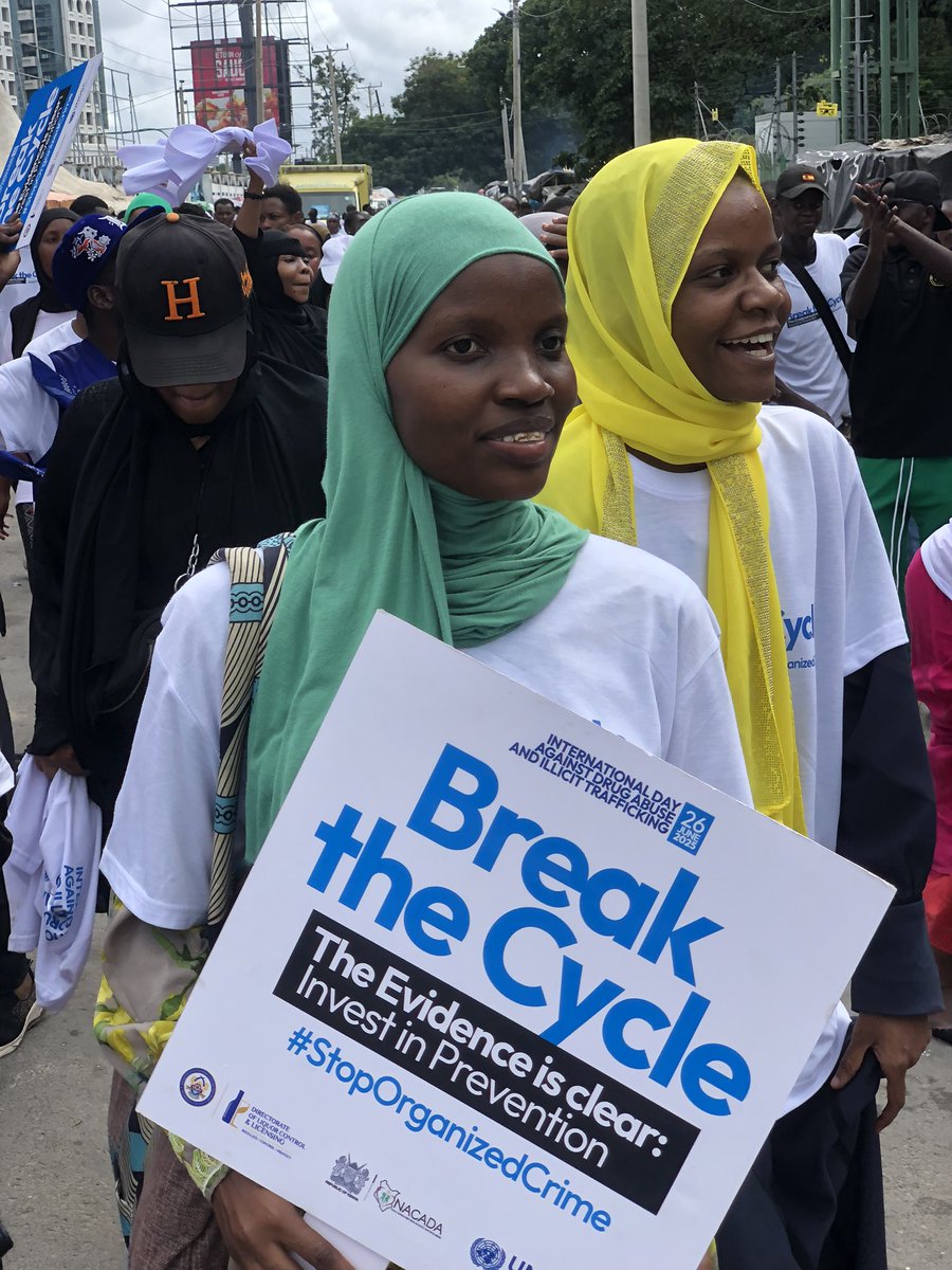 Today we joined the International Day Against Drug Abuse Walk from the Governor’s Office to Mama Ngina Waterfront.

Great to see youth, CSOs &amp; Gov’t unite to say NO to drugs &amp; YES to purpose!

#SheForwardCoast
#SayNoToDrugs
#YouthPower
#Mombasa
#26June
#DrugFreeGeneration