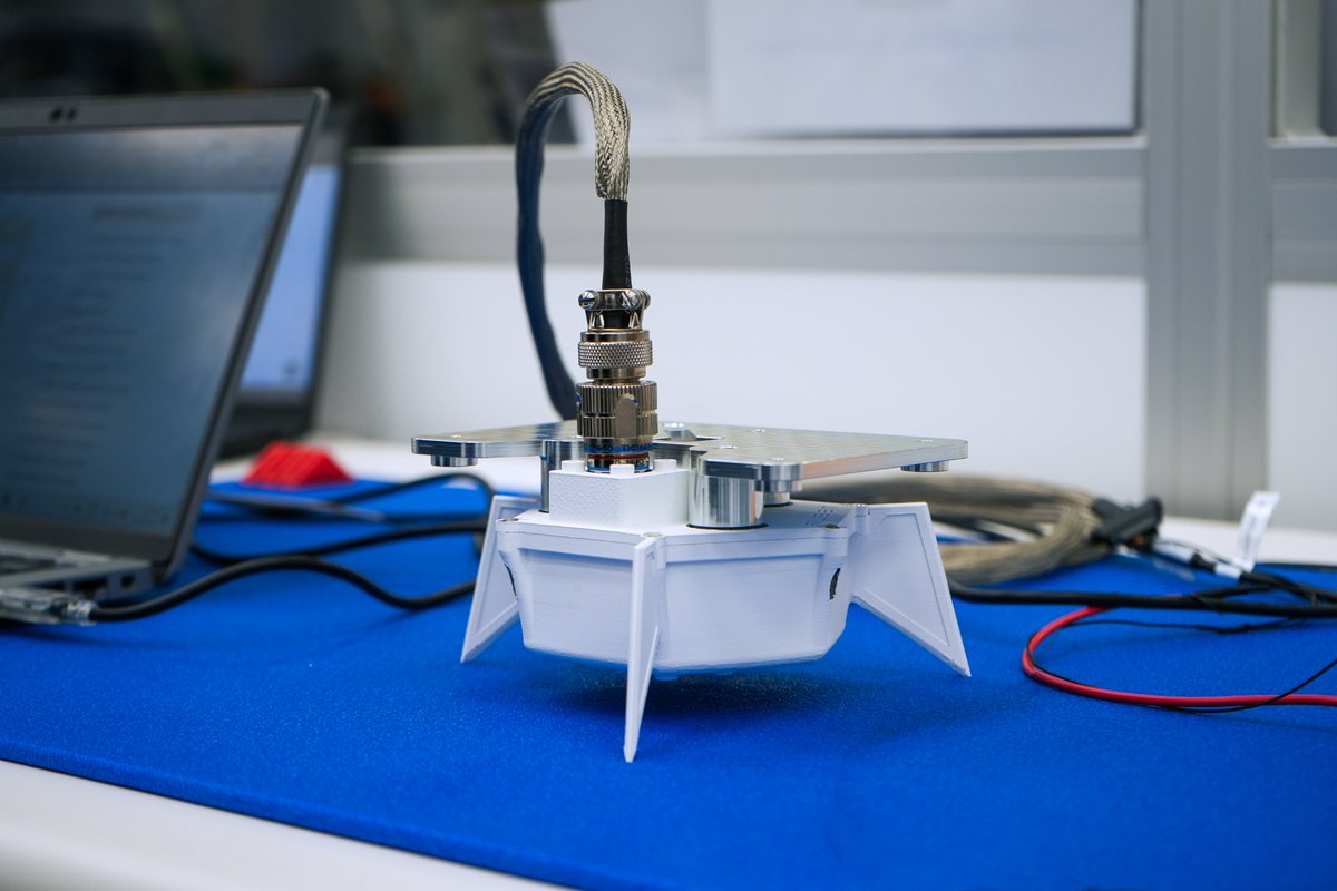 Firefly_Space's tweet image. Blue Ghost Mission 2's first payload has been delivered! Last week, the @fleetspace team was in town testing their Seismic Payload for Interplanetary Discovery, Exploration, and Research (SPIDER). SPIDER will be deployed onto the lunar surface to capture seismic data and learn…