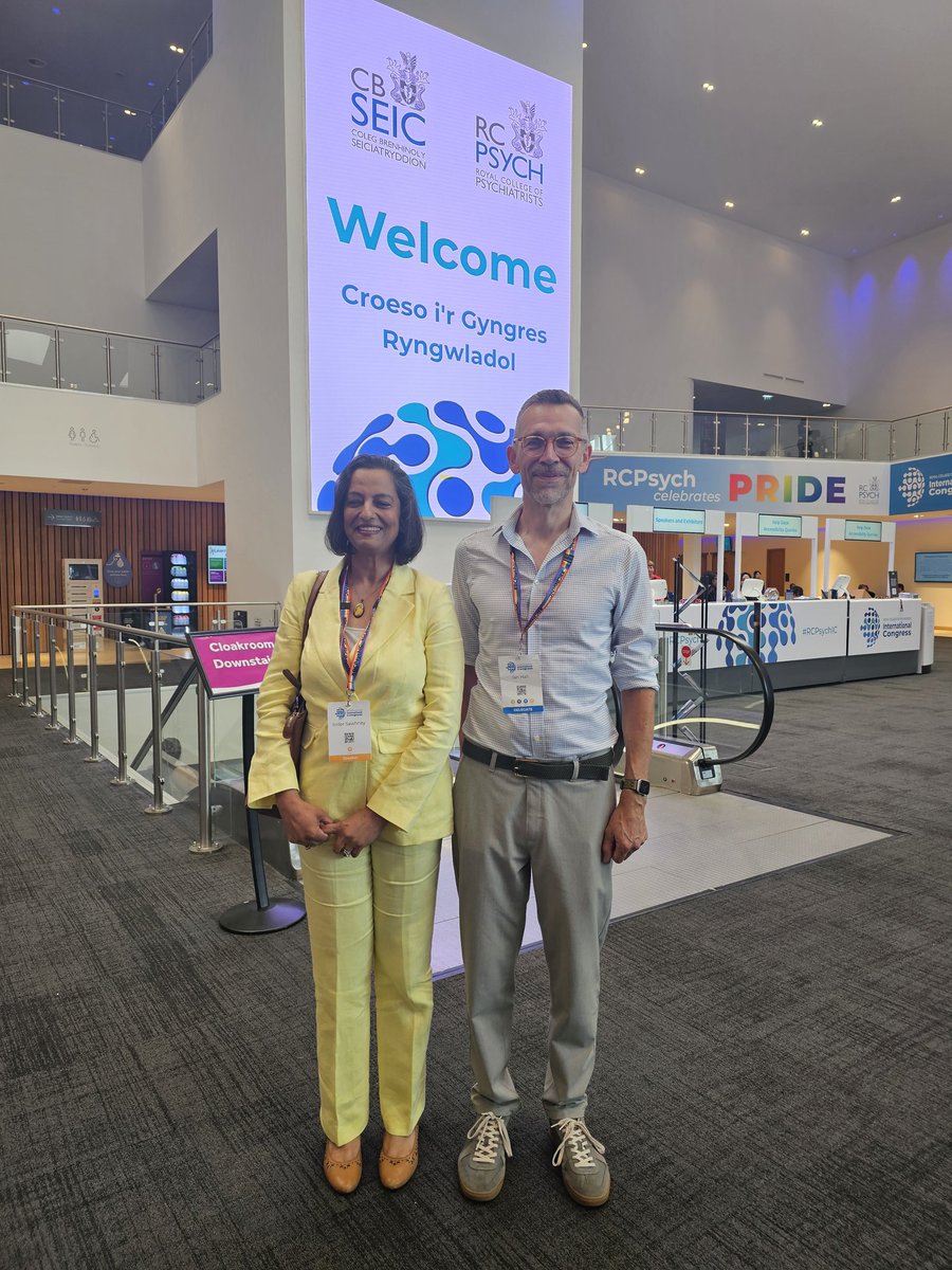 Amazing day at the <a href="/rcpsych/">Royal College of Psychiatrists</a> Congress:thoughtful discussions, updates &amp; catching up with colleagues, some from training days! <a href="/TrudiSene1/">Trudi Seneviratne OBE 🌠</a> <a href="/IanHallPsych/">Dr Ian Hall</a>