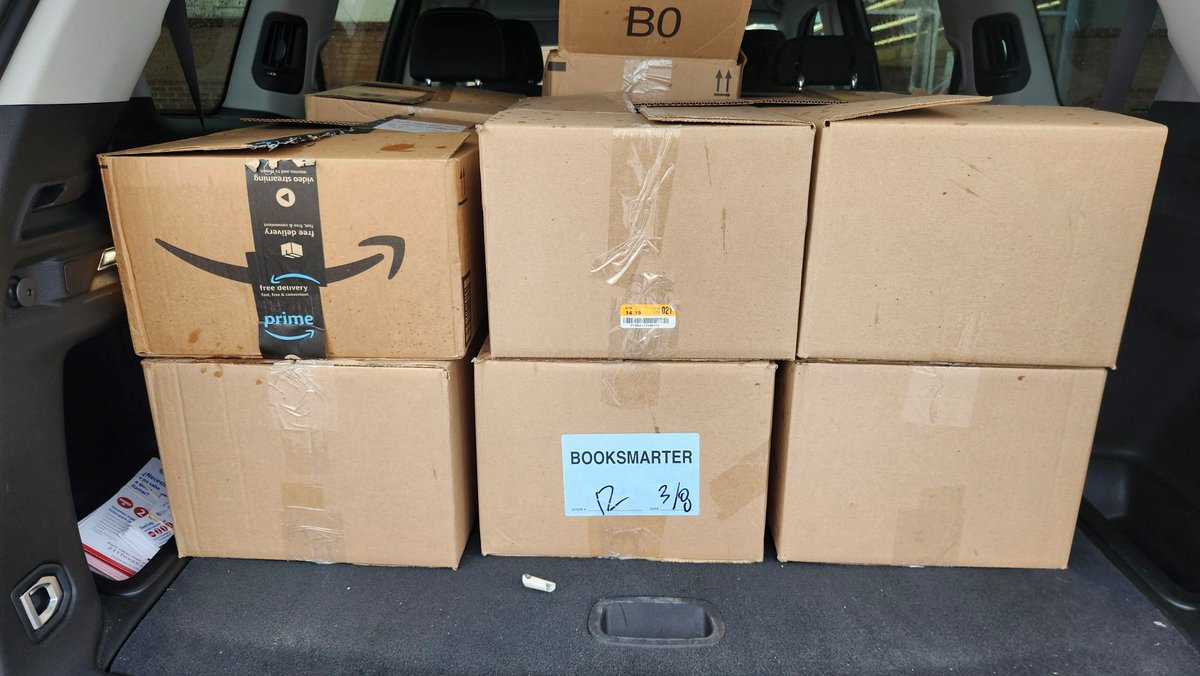 Thank you to the College Station <a href="/halfpricebooks/">Half Price Books</a> for donating over 300 books for our Summer and Back-to-School Giveaways! 🙌 These events help support our goal of #EarlyLiteracy in our #BrazosValley community! 💙🎉

#HalfPriceBooks #UnitedWay #UnitedIsTheWay #ResilientCommunity