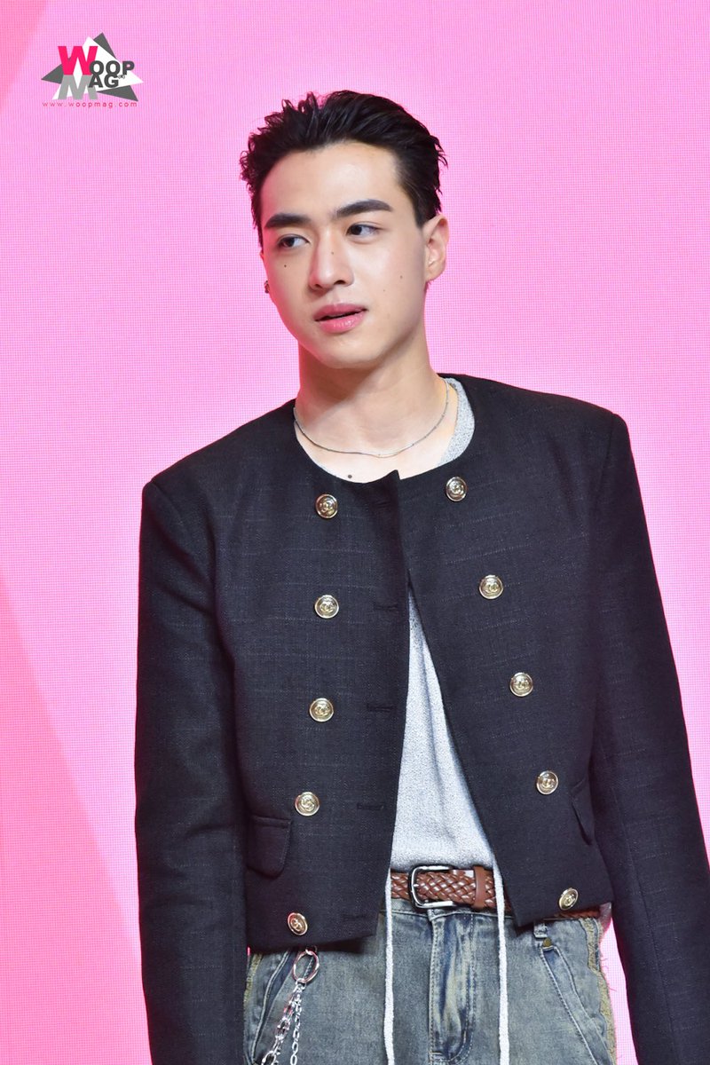 woopmag's tweet photo. “กัน-วิคเตอร์” #PROXIEth ในงานแถลงข่าว Hugs Against Drugs กอดกันด้วยใจ ปลอดภัยจากยาเสพติด (กอด ปลอด ยา)
#HugsAgainstDrugsxPROXIE
#PROXIEGun #PROXIEVictor
#HugChallenge #HugToHugChallenge
#HugsAgainstDrugs #กอดปลอดยา https://t.co/uaSZVaqf9K