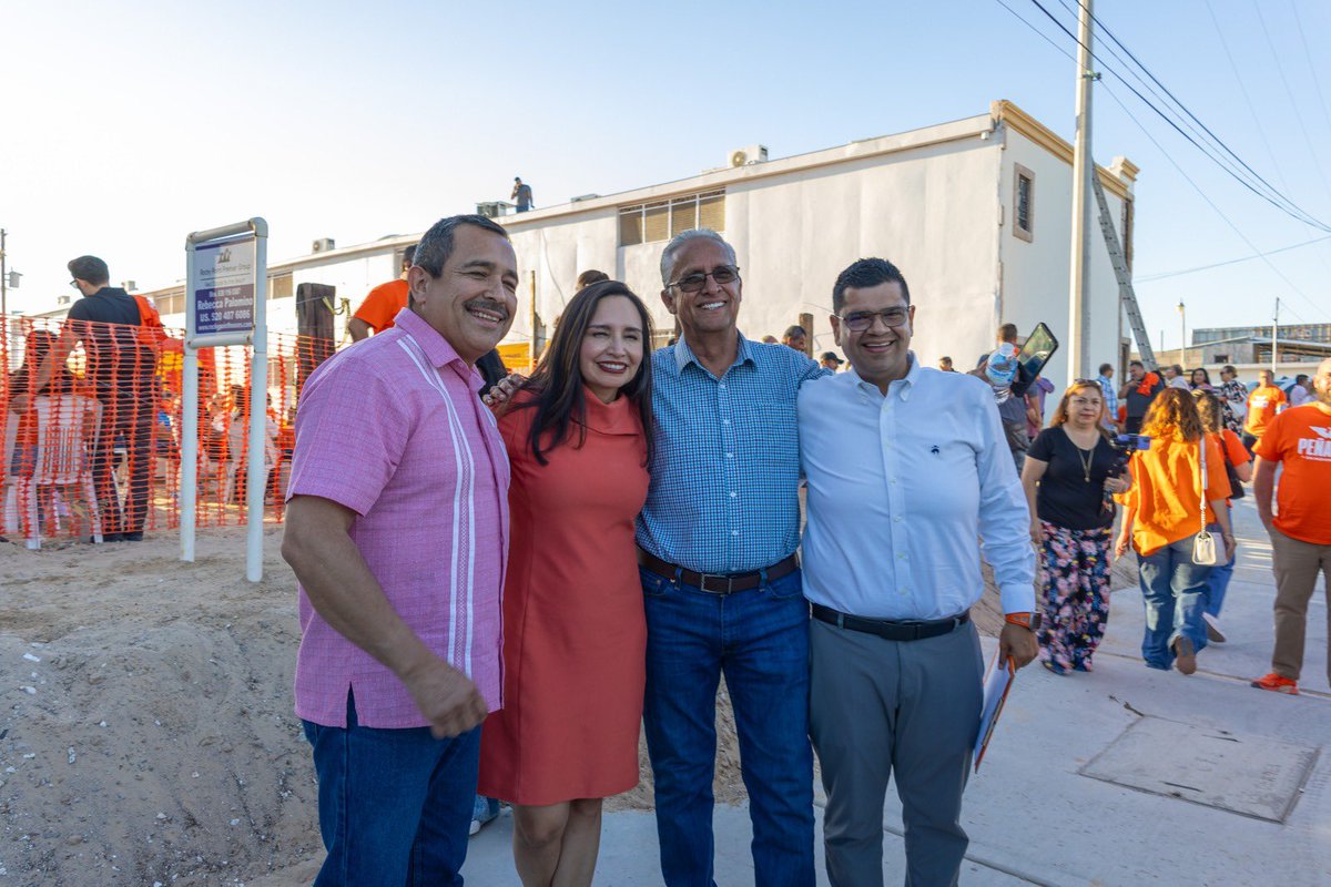 Crecemos y somos más, seguimos demostrando que la #FuerzaNaranja tiene músculo.

Juntas y juntos fuimos parte de la inauguración de la Casa Naranja en Puerto Peñasco, un espacio para las y los ciudadanos. ¡Enhorabuena! 🧡💪