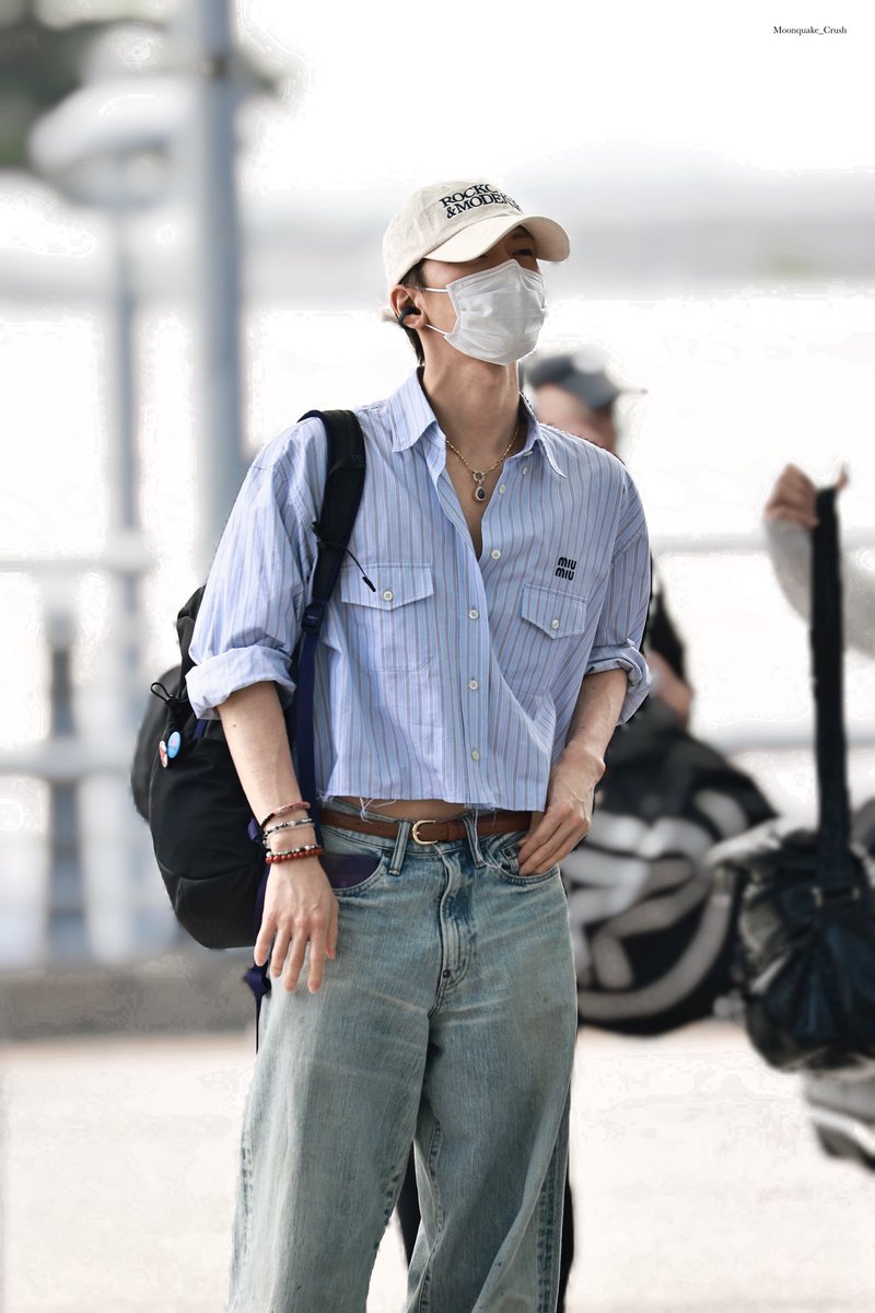 TenBrazil's tweet image. 250626 - #TEN no aeroporto de Incheon.

© moonquakecrush
#텐 #เตนล์