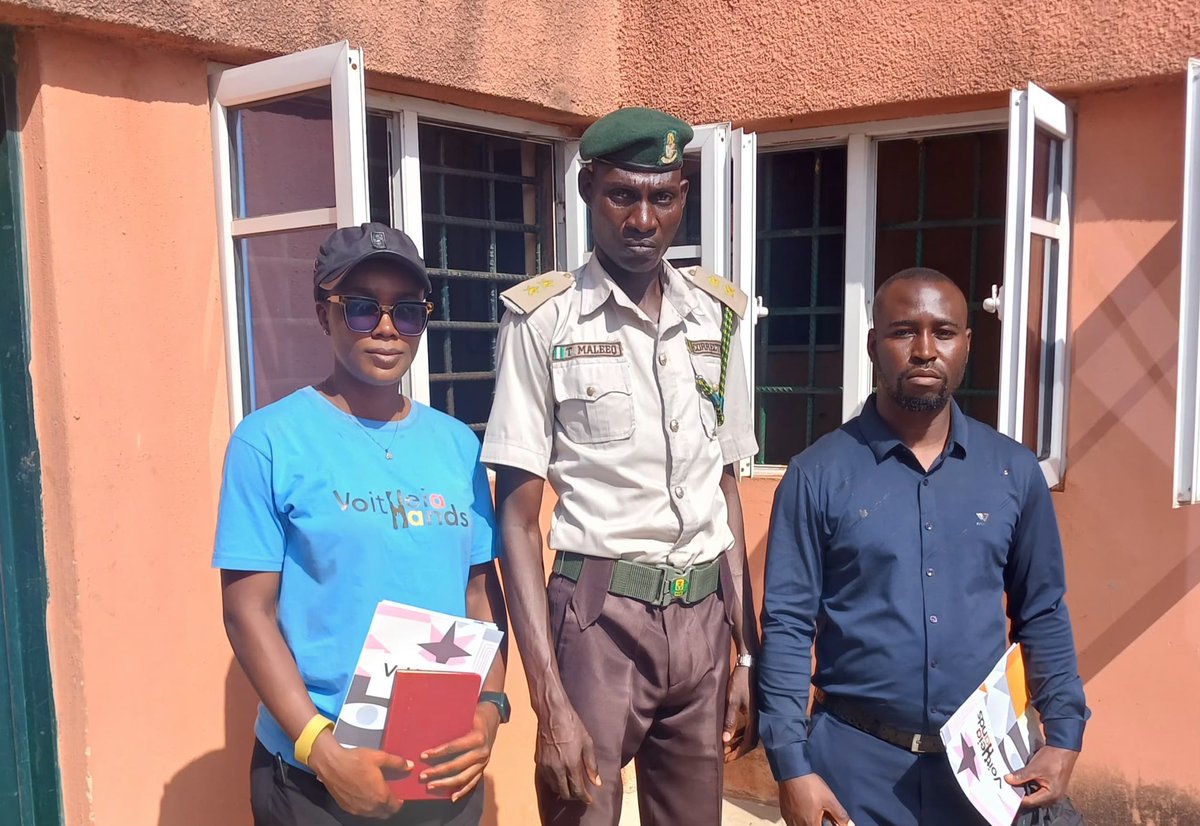 VoitheiaHands's tweet photo. On June 25, 2025, the Honourable Chief Justice of Oyo State, Hon. Justice I. S. Yerima, led an official visit to the Abolongo Custodial Centre. Our team was there, and what we witnessed was more than just a routine legal exercise — it was the release of hope. 🧵👇 https://t.co/BMyouO2YMB