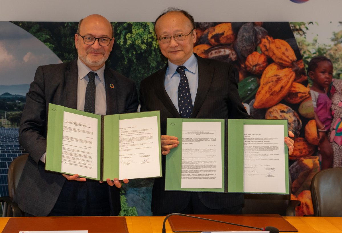 Masato Kanda (@adbpresident) on Twitter photo I'm pleased to announce that <a href="/ADB_HQ/">Asian Development Bank</a> and <a href="/AFD_France/">Agence Française de #Développement (AFD) 🇫🇷 🇪🇺</a> are doubling down on our commitment to deliver joint solutions for the complex challenges facing Asia and the Pacific. Today, I was pleased to meet with CEO <a href="/RiouxRemy/">Rémy Rioux</a> and sign an amendment to our Partnership Framework I'm pleased to announce that <a href="/ADB_HQ/">Asian Development Bank</a> and <a href="/AFD_France/">Agence Française de #Développement (AFD) 🇫🇷 🇪🇺</a> are doubling down on our commitment to deliver joint solutions for the complex challenges facing Asia and the Pacific. Today, I was pleased to meet with CEO <a href="/RiouxRemy/">Rémy Rioux</a> and sign an amendment to our Partnership Framework