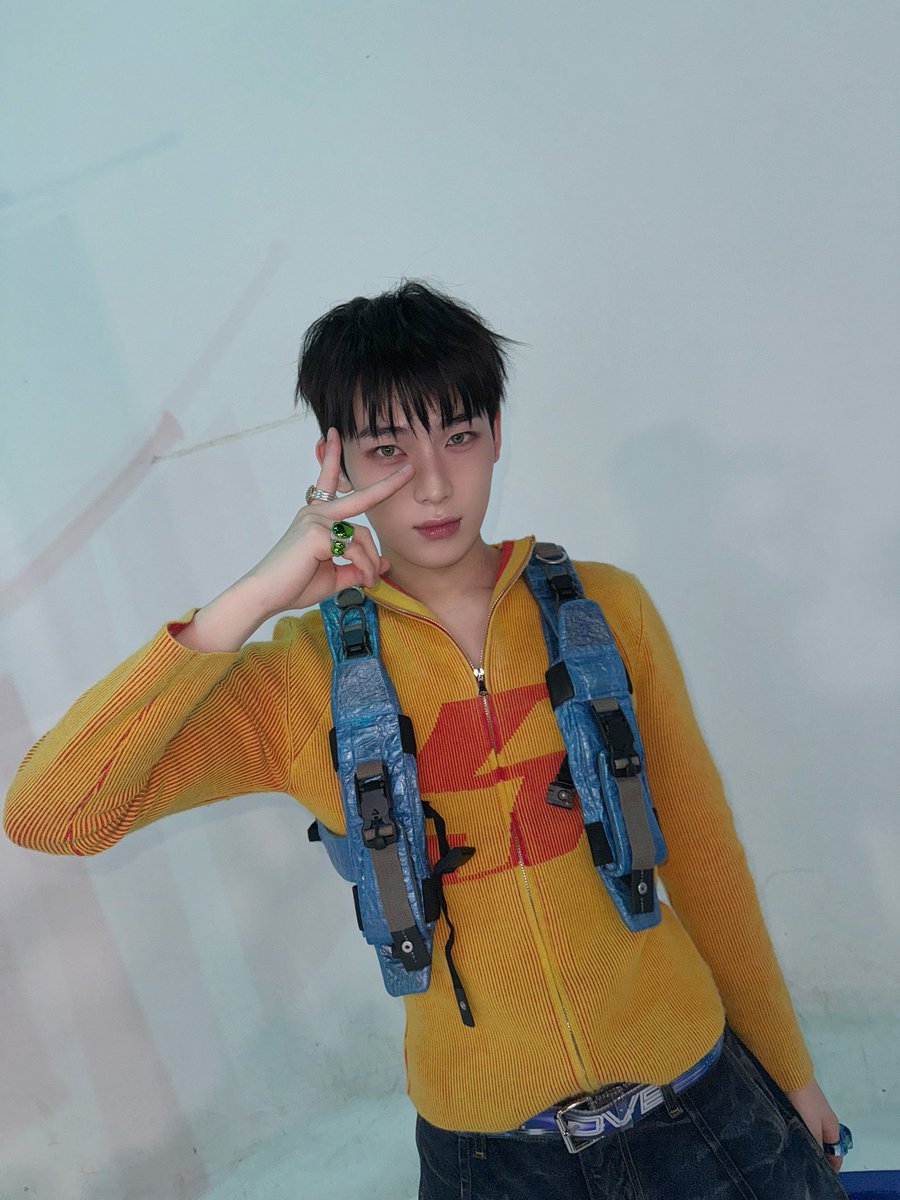 [ #선우’s Post ] 250627

#SUNOO: 💛

(1/2)

<a href="/ENHYPEN_members/">ENHYPEN</a> <a href="/ENHYPEN/">ENHYPEN OFFICIAL</a> #ENHYPEN #엔하이픈