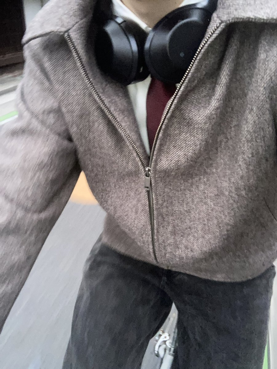 Sympa_k0519's tweet photo. 服と音楽好きな人と仲良くなりたい
#友達募集中 
#音楽好きと繋がりたい 
#ファッション https://t.co/ypv5h2i89e