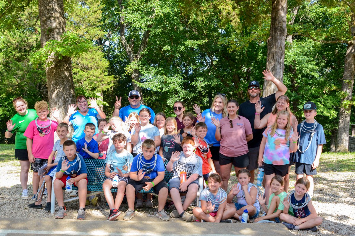 BooneElectric's tweet photo. When it’s summer, it’s time for 4-H camp! We joined our fellow cooperatives in teaching campers how to build extension cords at Camp Cloverpoint over the past two weeks. We always love to help with this hands-on activity each year!
#IPowerBEC #YourCoopOurCommunity https://t.co/KU4HpgNAgZ