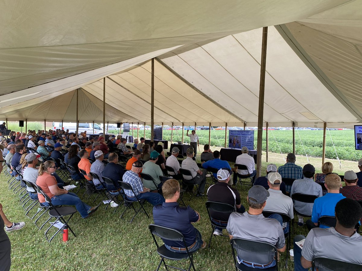 Connor Sible (@connorsible) on Twitter photo Got plans for August 7th? Well if not, now you do! The 4th annual Crop Physiology Day will be in full force on Thursday, August 7th at the <a href="/IllinoisCropSci/">Crop Sciences</a> Research and Education Center on S 1st St. #yieldofdreams #yield #agronomy
calendars.illinois.edu/detail/5811/33… Got plans for August 7th? Well if not, now you do! The 4th annual Crop Physiology Day will be in full force on Thursday, August 7th at the <a href="/IllinoisCropSci/">Crop Sciences</a> Research and Education Center on S 1st St. #yieldofdreams #yield #agronomy
calendars.illinois.edu/detail/5811/33…