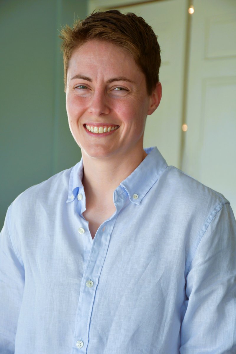 Neurosurgery_IU's tweet image. The Department of Neurological Surgery at @IUMedSchool welcomes Lt. Cheyenne Rahn, DO, MPH, as the third 2025-26 PGY1 resident intern! Dr. Rahn has served as a U.S. Navy officer since 2020 and completed medical school at Pacific Northwest University of Health Sciences.