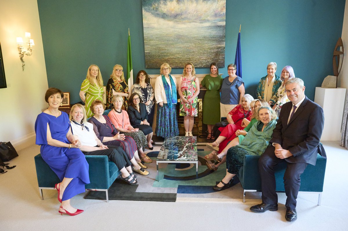 IrelandEmbGB's tweet image. Last week we were proud to host the podcast launch of Aunties in England, which tells the stories of Irish women who emigrated to London between 1960-1990. Thanks to all involved!
Supported by @AFSEE_LSE @ashford_place
Listen to the podcast here:
open.spotify.com/show/6EmYbf1zr…