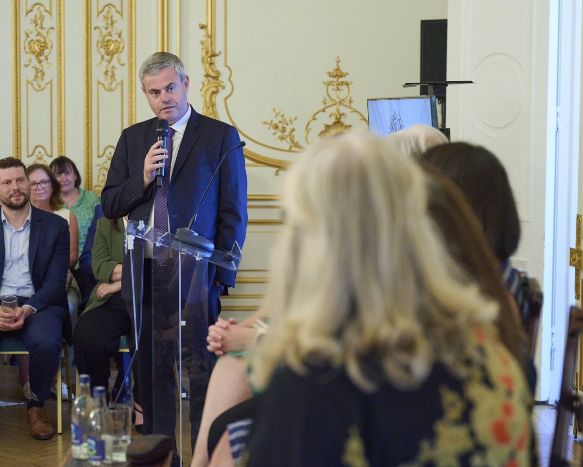 Embassy of Ireland (@irelandembgb) on Twitter photo Last week we were proud to host the podcast launch of Aunties in England, which tells the stories of Irish women who emigrated to London between 1960-1990. Thanks to all involved!
Supported by <a href="/AFSEE_LSE/">Atlantic Fellows for Social and Economic Equity</a> <a href="/ashford_place/">Ashford Place</a>
Listen to the podcast here:
open.spotify.com/show/6EmYbf1zr… Last week we were proud to host the podcast launch of Aunties in England, which tells the stories of Irish women who emigrated to London between 1960-1990. Thanks to all involved!
Supported by <a href="/AFSEE_LSE/">Atlantic Fellows for Social and Economic Equity</a> <a href="/ashford_place/">Ashford Place</a>
Listen to the podcast here:
open.spotify.com/show/6EmYbf1zr…