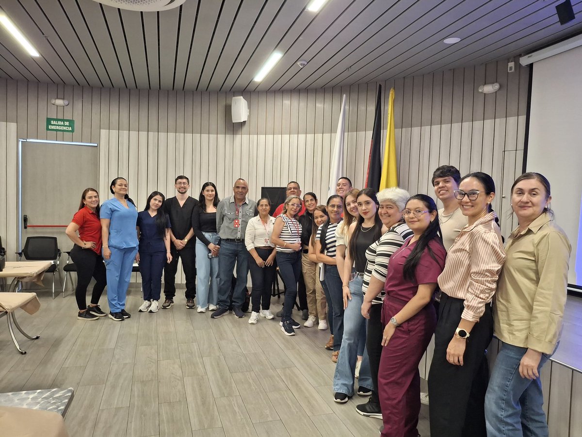 ids_nds's tweet photo. 🧬 Fortalecemos capacidades del talento humano en salud en el manejo de la #Leishmaniasis cutánea.
El @ids_nds lidera taller sobre terapia intralesional con @MedicalDuarte y ESEs de #NorteDeSantander.
#SaludPública #ControlDeVectores #IDSNorteDeSantander https://t.co/BJuO26gnsG