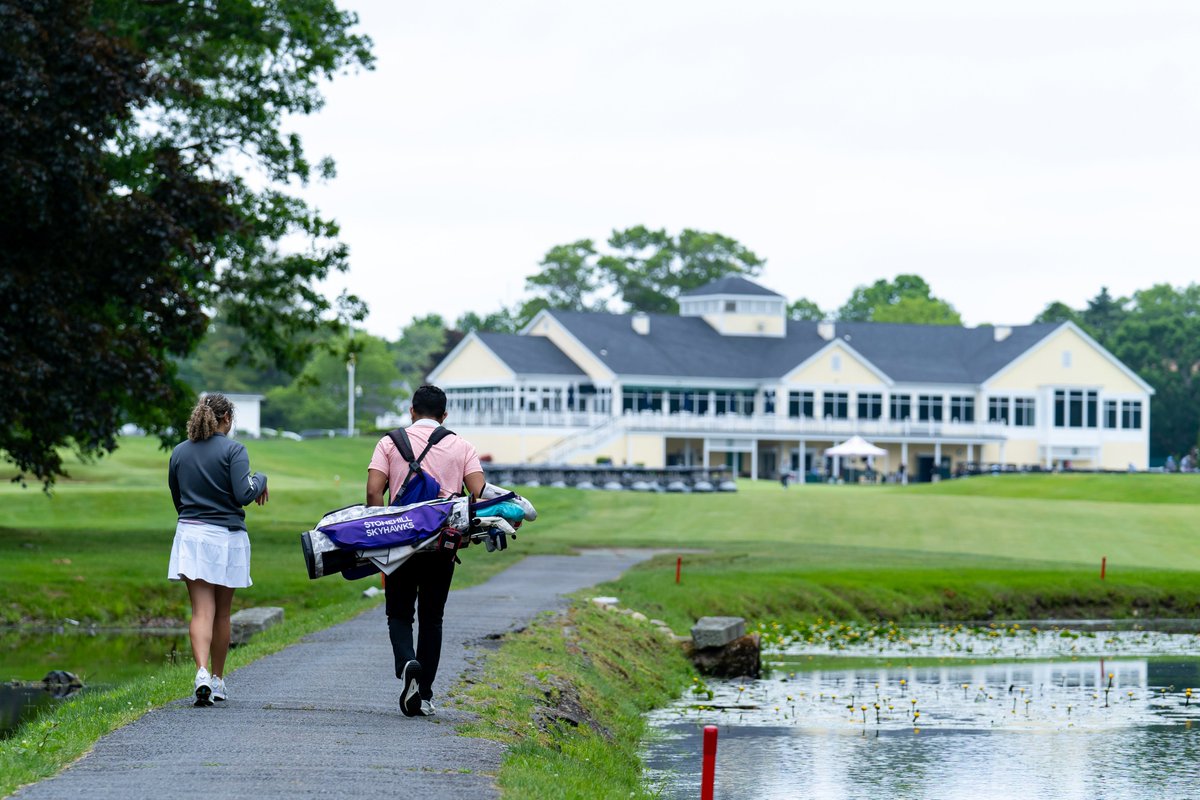 ouimetfund's tweet image. Thanks to her new caddie @AngelSalcedoTV, Banquet Student Speaker Jaelyn DeBoise '26 shared her story with @WCVB!
🎬 bit.ly/45CTaZO