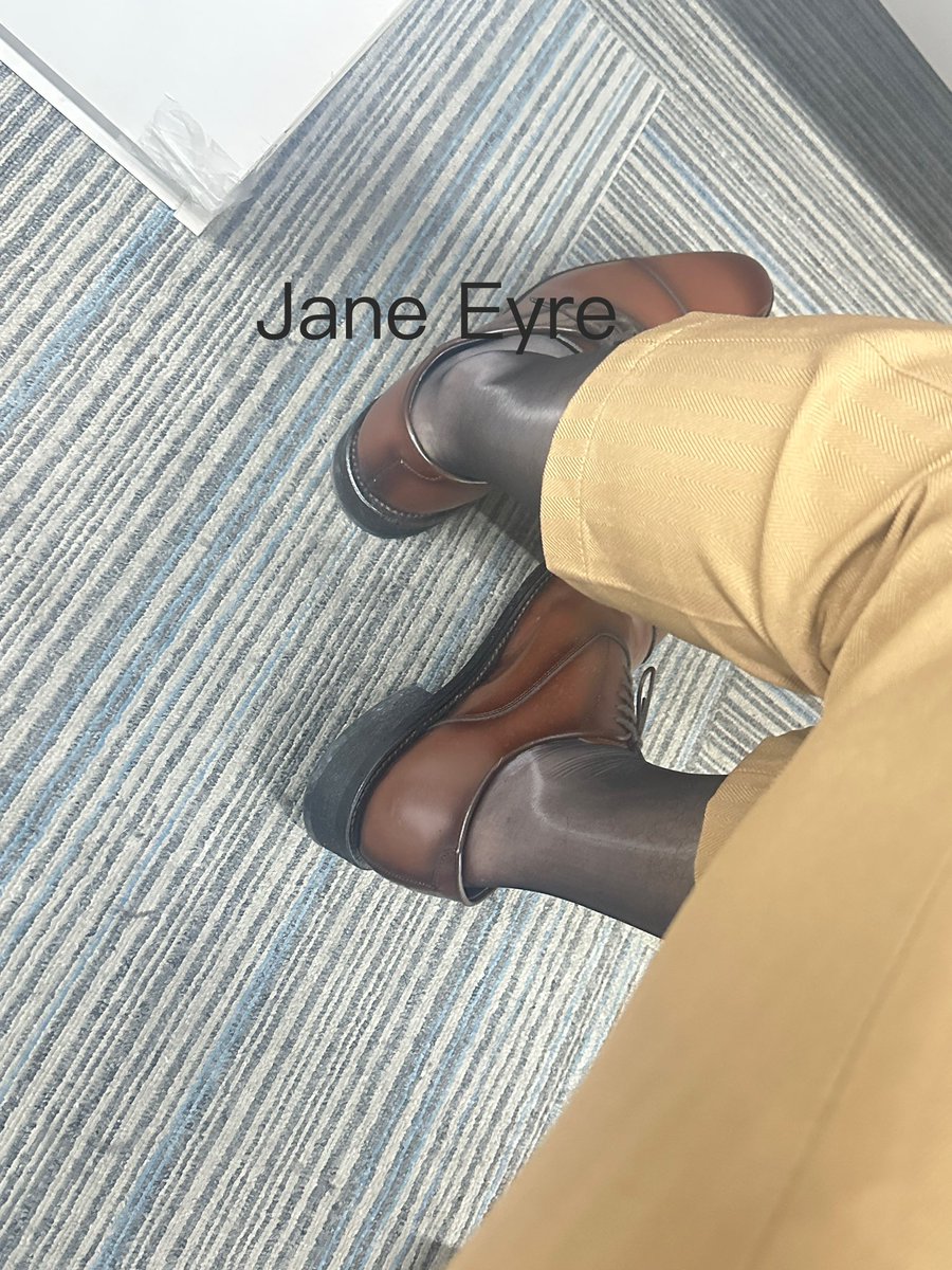 今日ootd真男人就要穿油亮裤袜