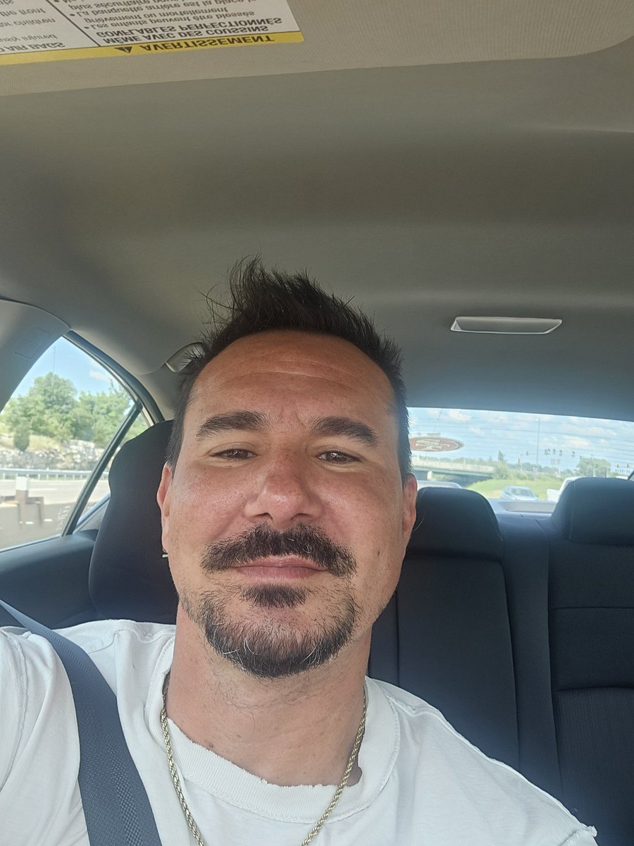 314swinger's tweet image. Happy Thursday