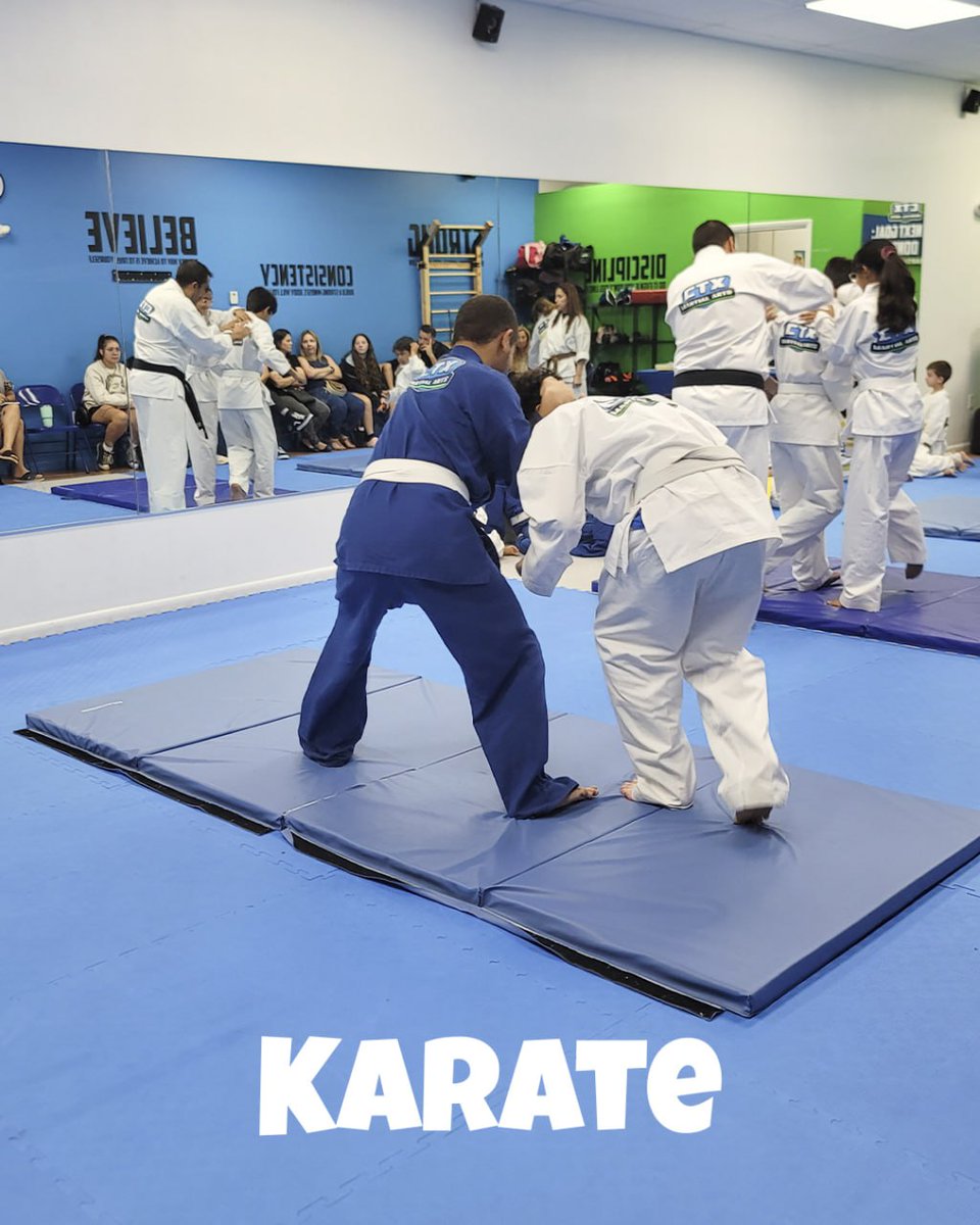 ctxmartialarts's tweet photo. CTX SUMMER CAMP IS ON!
At CTX, every week is a new adventure! From exciting martial arts training to fun field trips and game-time activities, your child will never get bored.  Each day brings something new — Ninja obstacle courses, Nerf battles, arts &amp; crafts, and more! https://t.co/dNWUkSp0wr