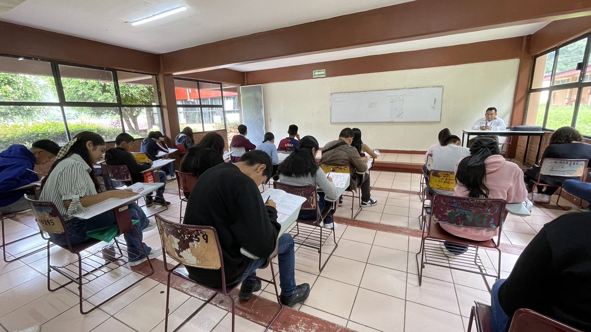Calnali (@cecytecalnali) on Twitter photo Hoy recibimos con entusiasmo a quienes presentan su examen diagnóstico 2025. Este es el inicio de una gran etapa de aprendizaje y crecimiento.
estamos listos para acompañarles. ¡Mucho éxito!
#SomosUnEquipoTransformandoElFuturo
@NatyCastrejon
<a href="/edmundo_rmz/">Edmundo Ramírez</a>
<a href="/CECyTEHidalgo/">CECyTE Hidalgo</a> Hoy recibimos con entusiasmo a quienes presentan su examen diagnóstico 2025. Este es el inicio de una gran etapa de aprendizaje y crecimiento.
estamos listos para acompañarles. ¡Mucho éxito!
#SomosUnEquipoTransformandoElFuturo
@NatyCastrejon
<a href="/edmundo_rmz/">Edmundo Ramírez</a>
<a href="/CECyTEHidalgo/">CECyTE Hidalgo</a>