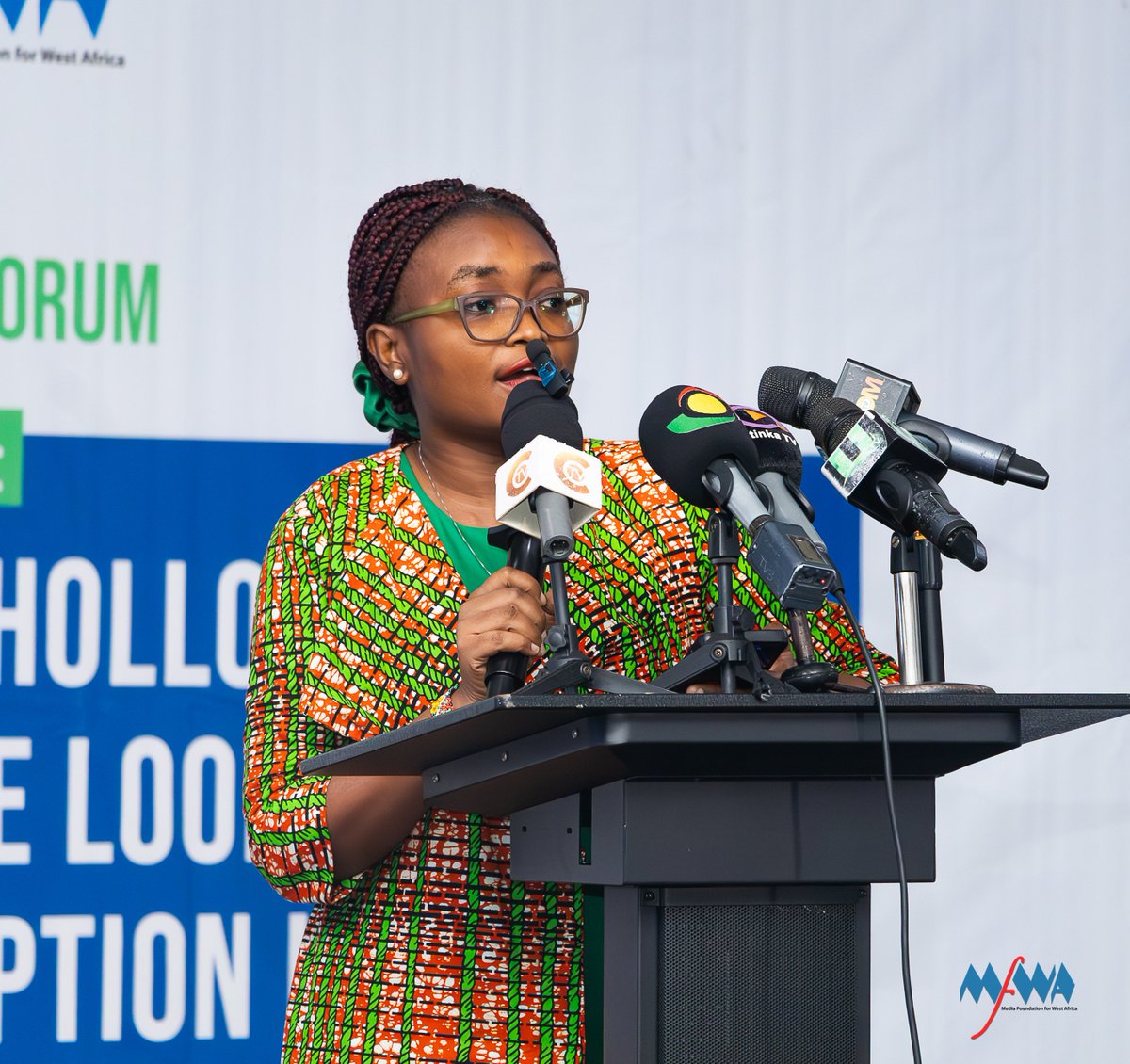 There is a need to plug loopholes in the existing legislation and also strengthen state institutions in enforcing these laws.

-Dr Angela Azumah Alu, Fiscal Policy Advisor, Oxfam Ghana at the Public Forum on Anti-corruption Laws
#HiddenRichesHollowLaws #AntiCorruption #IFFs