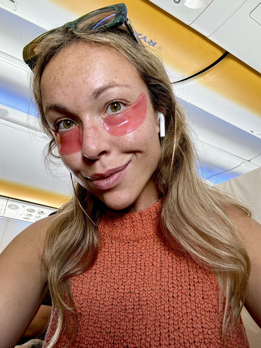 dee_centralized's tweet photo. On the โ๏ธ to Cannes ๐ซ๐ท tomorrow morning.
Hereโs what Iโve got in my calendar so far:
June 29:
secret event with @MetaMask and @aave ๐ฆ ๐ป
June 30:
community + partner brunch hosted by us, @WalletConnect โ๏ธ๐ฅ
Nail salon @chippedsocial @matchaxyz with @winternet @neflorious ๐
๐
July 1:
5k run ๐โโ๏ธ with @EspressoSys
Watch @pedrouid speak at @EthCC (1:20pm) ๐ค
DeFi day by @aave ๐ป
LโApero with @BoysClubWorld ๐ฅ
July 2:
Lunch with @chainlink @heygal_z โ๏ธโ๐ฅ
GRWM for RAAVE ๐ค
@raave ๐ป ๐ฅ
July 3:
Meet a new friend for matcha ๐ต
EasyCon with Jayden @Coiniseasy ๐ช
Boat cruise with @myosin_xyz @blakeminhokim @NFTMami ๐ฅ๏ธ
July 4:
Pool party with @Flight3official @HarryHorsfall_ @Paulacomesfirst ๐
Iโm leaving a little breathing room so if youโd like me to come to your event or to just get a coffee/ hang out/ go for a little walk 1:1, HMU donโt be shy! โบ๏ธ
