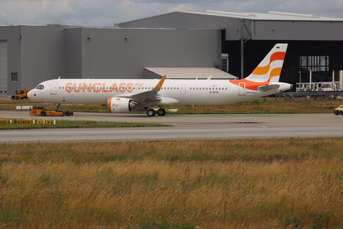 Tobias_Gudat's tweet photo. A321neo #Sunclass OY-VKE
MSN12679 https://t.co/8AAX2E9Rkc