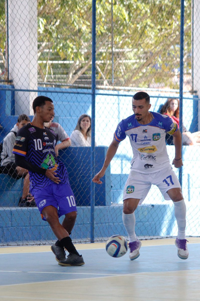 LinneckerMelo17's tweet photo. É que sempre tem um mais talentoso, mas desde menor sou o mais esforçado 🧏🏽‍♂️

PARACAMBI 💙🤍

#FazOSeuEDáOGás 🫡
#LM17 🐕🍀
#MentalidadeForte 🦾🧠👈🏽 https://t.co/fp60dpVrLF