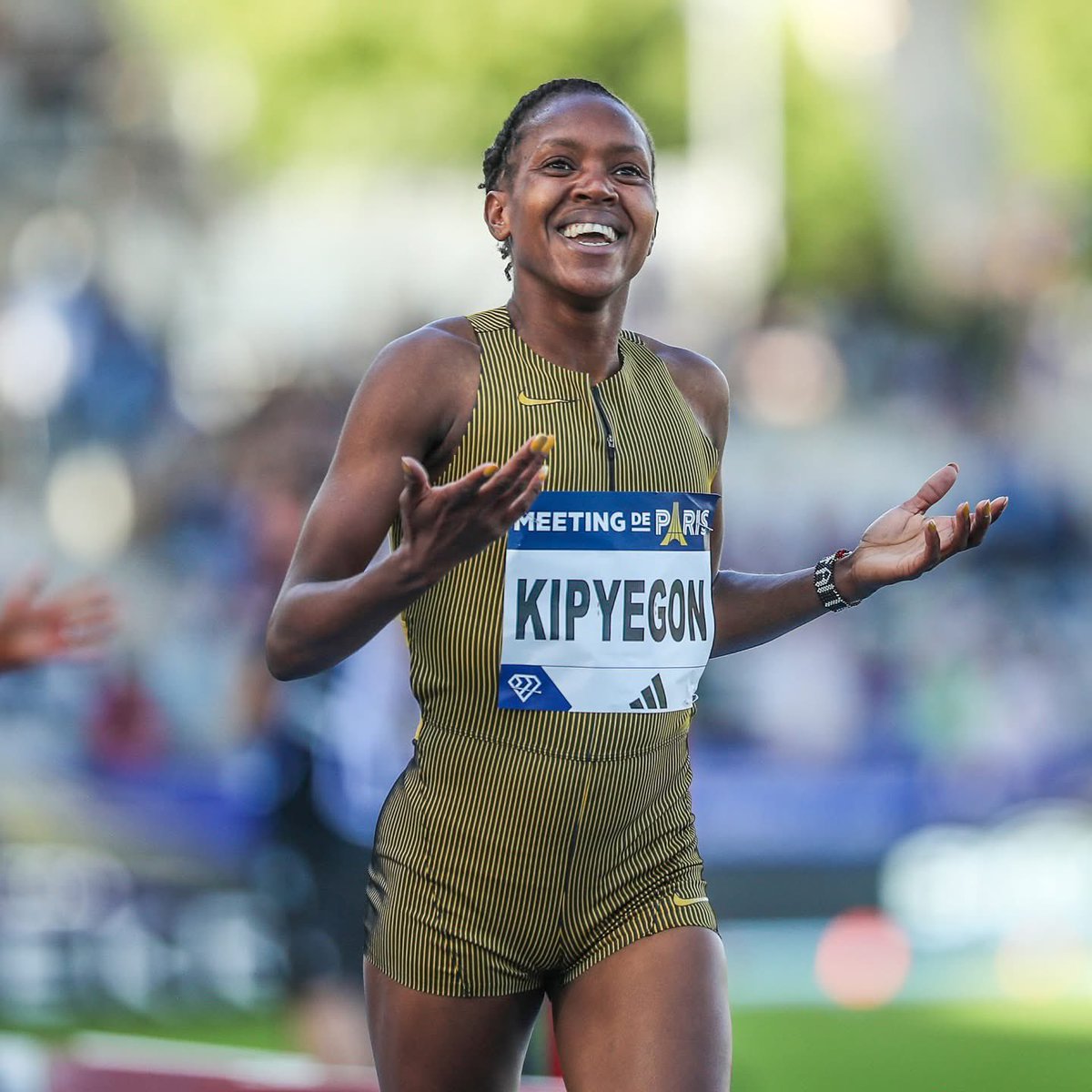 Faith Kipyegon will be attempting to run a mile (1600M) in less than 4 minutes tonight in Paris at 8:15PM. This is highly ambitious but Faith is equal to the task. 
The event is named Nike Breaking4 project. 

Time to wish her all the best is now. 
All the best Faith.