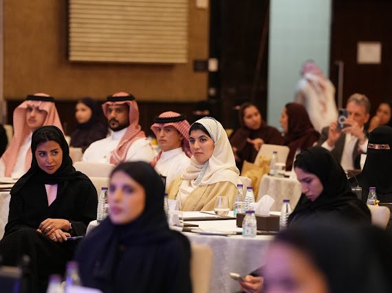 swesorgsa's tweet photo. احتفاءاً  ييوم المهندسات العالمي  INWED   الذي اقيم بالعاصمة الرياض في 23 يونيو 2025 تحت شعار "معًا نُبدع بالهندسة"
#TogetherWeEngineer

في يوم المهندسات العالمي 2025، نفتخر في جمعية مهندسات سعوديات بتوقيع أول مذكرة تفاهم رسمية بين الجمعية وشركة Delos Arabia، في خطوة رائدة نحو تعزيز جودة الحياة وتمكين المهندسات في المملكة.

تم توقيع المذكرة من قبل المهندسة الشيماء الشايب، رئيسة مجلس إدارة جمعية مهندسات سعوديات، والسيدة شانون دون، المديرة التنفيذية لشركة Delos Arabia، بحضور نخبة من المتخصصين في قطاعات الهندسة والتصميم.

جاءت هذه الشراكة في إطار احتفالية جمعت نخبة من المهندسين والمهندسات من مختلف التخصصات: المدنية، المعمارية، الكهربائية، الميكانيكية، النقل، والطاقة. وتجلّت في كلمات المهندسات قصص إلهام وقيادة ممهّدة لطريق الأجيال القادمة.

تسعى هذه الشراكة إلى:

✅ تعزيز الصحة العامة من خلال مبانٍ أكثر ��حة
✅ مواءمة معايير WELL مع الثقافة والمناخ المحلي
✅ تأهيل الجيل القادم في تقاطع علم المباني وصحة الإنسان
✅ دعم مشاريع WELL في المملكة
✅ التوسع في إدخال تقنيات "الذكاء الصحي" في بيئتنا المبنية

نشكر شركاءنا الاستراتيجيين Parsons Corporation وBechtel Corporation على دعمهم الدائم لقضايا تمكين المرأة في الهندسة، وجهودهم نحو بيئة مستدامة وصحية.

#جمعية_مهندسات_سعوديات  فخورون  بوجودهن و محل شكر و تقدير لمشاركتهنّ وهذا يعزّز المسؤوليّة المستقبلية 
 و حضور المملكة  في المشهد العالمي في هذا المجال 

In celebration of International Women Engineers Day (INWED), held in Riyadh on June 23, 2025, under the theme "Together We Create Engineering"
#TogetherWeEngineer

On International Women Engineers Day 2025, the Saudi Women Engineers Society is proud to sign the first official memorandum of understanding between the siciety  and Delos Arabia, a pioneering step toward enhancing the quality of life and empowering women engineers in the Kingdom.

The memorandum was signed by Eng. Al-Shaima Al-Shaueb, Chairwoman of the Board of Directors of the Saudi Women Engineers  Society , and Ms. Shannon Dunn, CEO of Delos Arabia, in the presence of a group of specialists in the engineering and design sectors.

This partnership came as part of a celebration that brought together a select group of male and female engineers from various disciplines: civil, architectural, electrical, mechanical, transportation, and energy. The women  engineers' speeches reflected stories of inspiration and leadership, paving the way for future generations.

This partnership seeks to:

✅ Promote public health through healthier buildings
✅ Align WELL standards with local culture and climate
✅ Educate the next generation at the intersection of building science and human health
✅ Support WELL projects in the Kingdom
✅ Expand the introduction of "health smart" technologies into our built environment

We thank our strategic partners, Parsons Corporation and Bechtel Corporation, for their continued support of women's empowerment in engineering and their efforts toward a sustainable and healthy environment.

The #Saudi_women_Engineers_Society is proud of their presence and is grateful for their participation, which 
enhances future responsibility and the Kingdom's presence in the global scene in this field.

@Eng_Council
@WES1919
@WEnergy_sa
@HRSD_SA
@saudi_aramco
@ArchMOC 
@parsonscrop
@Bechtel
@SaudiUmran 
@urbanorgasc
@Umran_Alahssa
@mediaeyes2
@zumairan 
@PMP_CAPM
