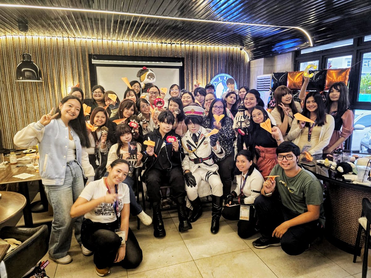 And thats a wrap ✈️

Thank you for all who came and celebrated Caleb's birthday ❤️

Hope to see everyone in our next event 🤗

#calebloveanddeepspace #loveanddeepspaceph #LoveandDeepspace #happycalebday 
#Caleb
#夏以昼
#マヒル
#하우주 
#HBDCaleb