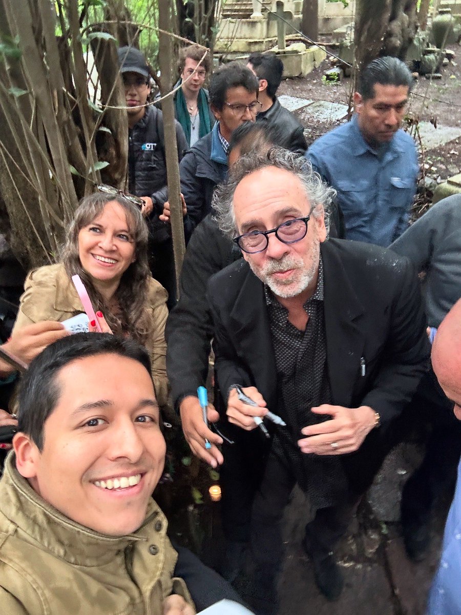 El Laberinto De Tim Burton es una tremenda joya de experiencia 🤌🏼🤯 Si son de la CDMX ya pueden comprar sus boletos y no se arrepentirán para nada  🇲🇽❤️‍🔥 
#timburtonmovies #timburton #timburtonlaberinto
