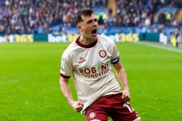 FL92Transfer's tweet photo. Wrexham are set to make an offer for Bristol City midfielder Jason Knight #WxmAFC #BristolCity https://t.co/k2eB2xA4Na